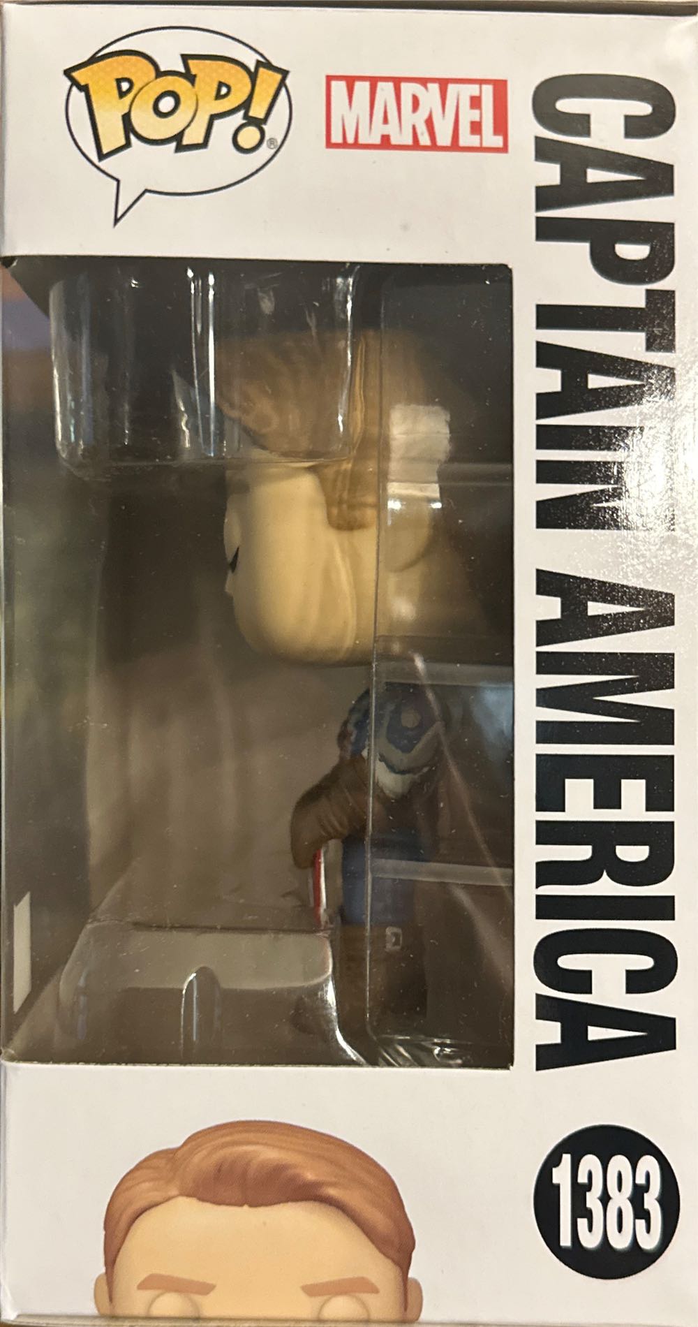 Captain America  vinyl figure collectible [Barcode 889698816977] - Main Image 2