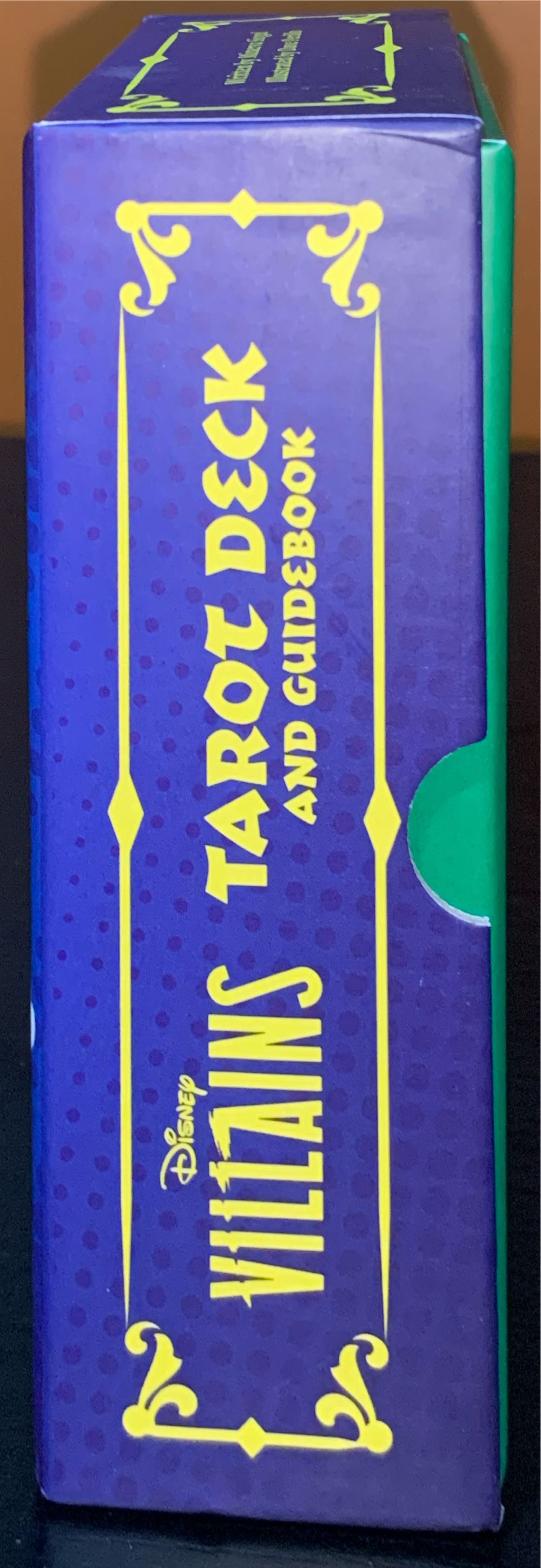 Disney Villians - Disney Villains vinyl figure collectible [Barcode 9798886633955] - Main Image 2