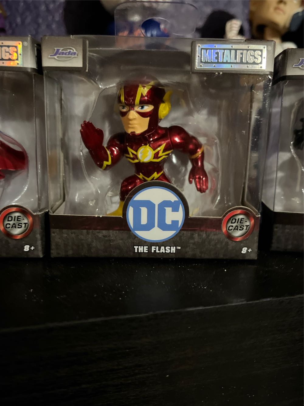 HARLEY QUINN WITH WEAPONS