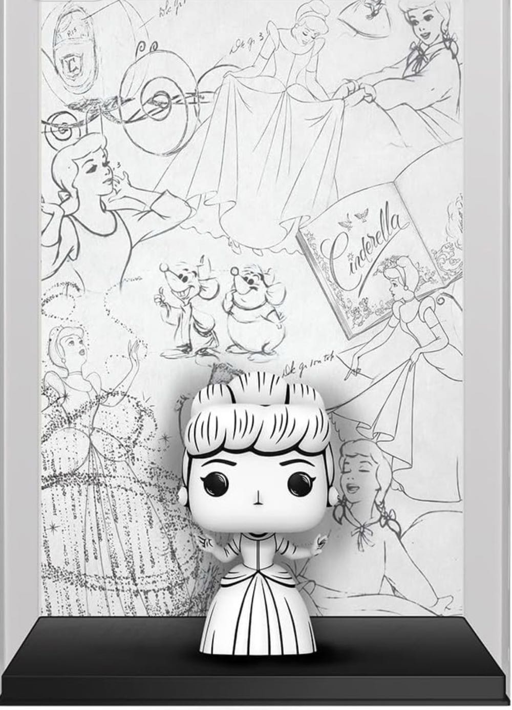 Cinderella - Disney vinyl figure collectible [Barcode 889698809368] - Main Image 2