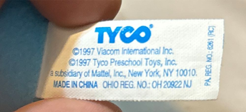 Blue Plush  vinyl figure collectible - Main Image 2