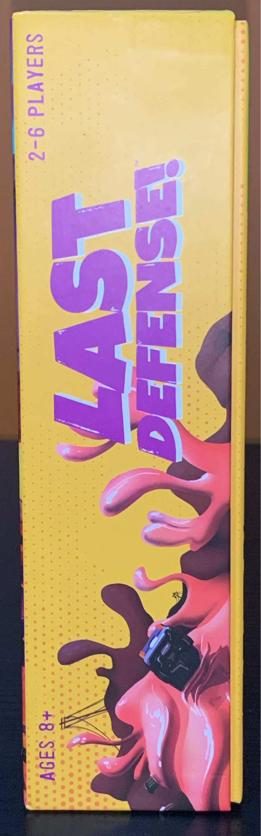 Last Defense!  vinyl figure collectible [Barcode 889698487177] - Main Image 2