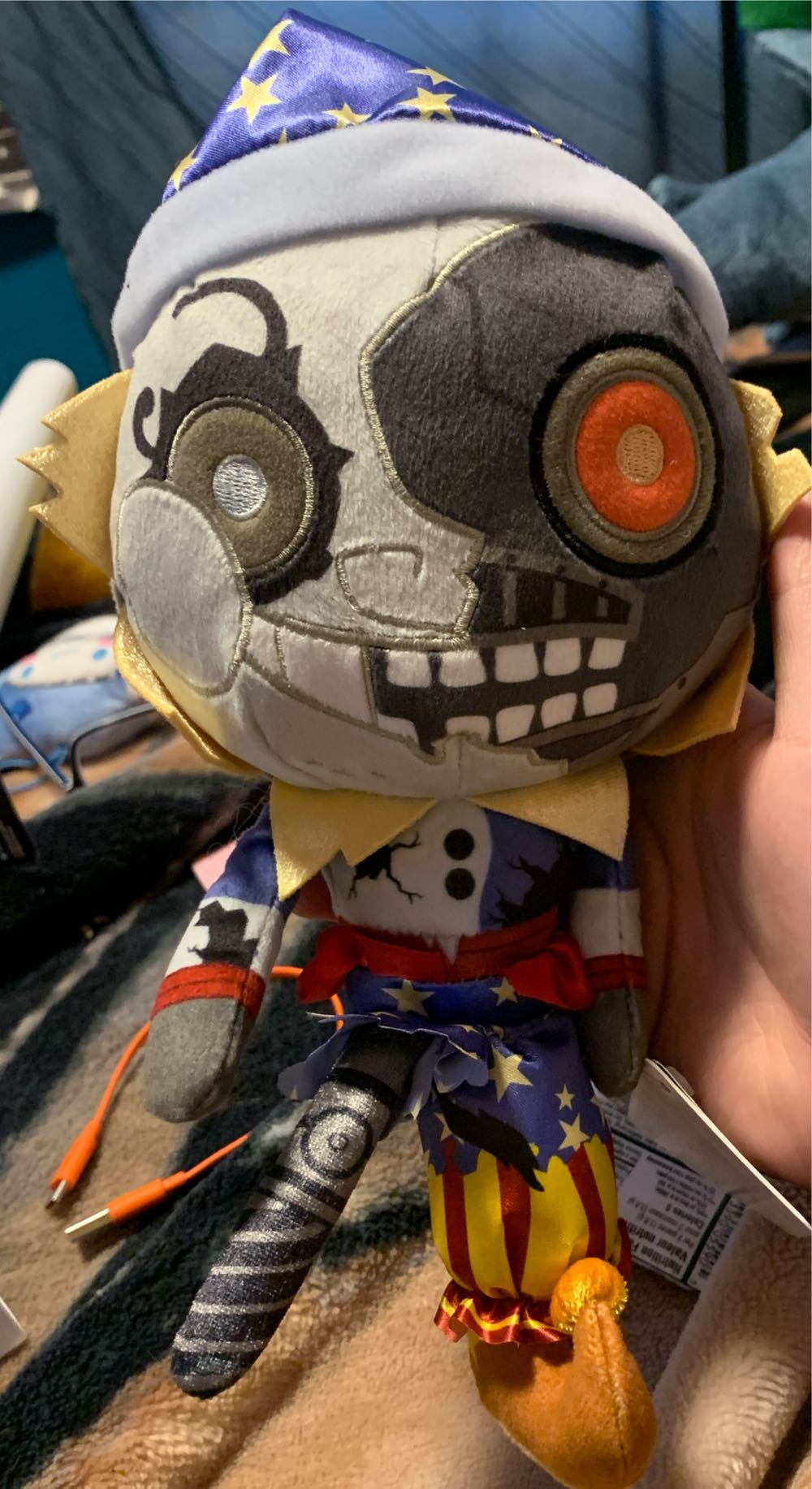 Funko Plush: Five Nights At Freddy’s Ruin Moon Cl 7” - Five Nights at Freddy’s vinyl figure collectible [Barcode 889698724777] - Main Image 2