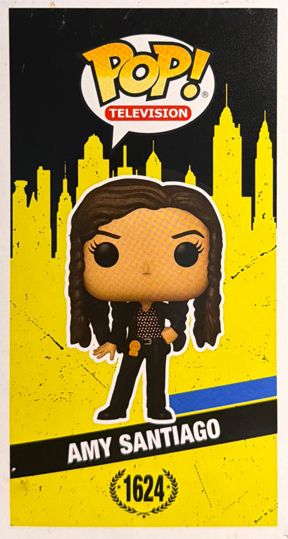 Amy Santiago  vinyl figure collectible [Barcode 889698613996] - Main Image 2