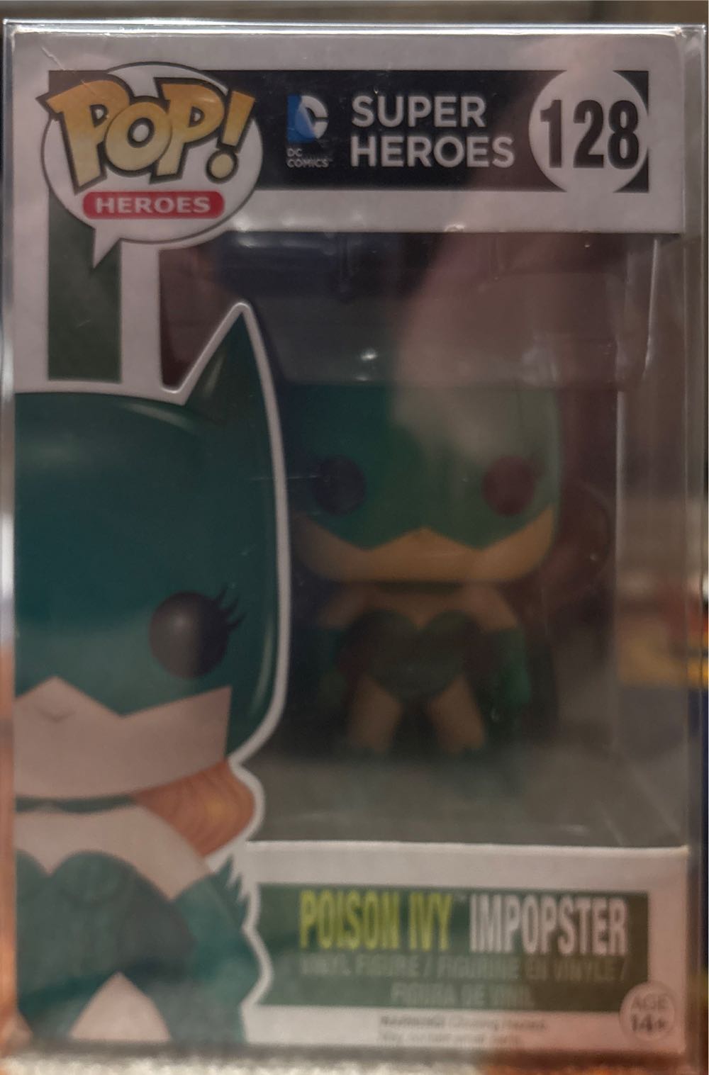 Momo Ayase: School Clothes