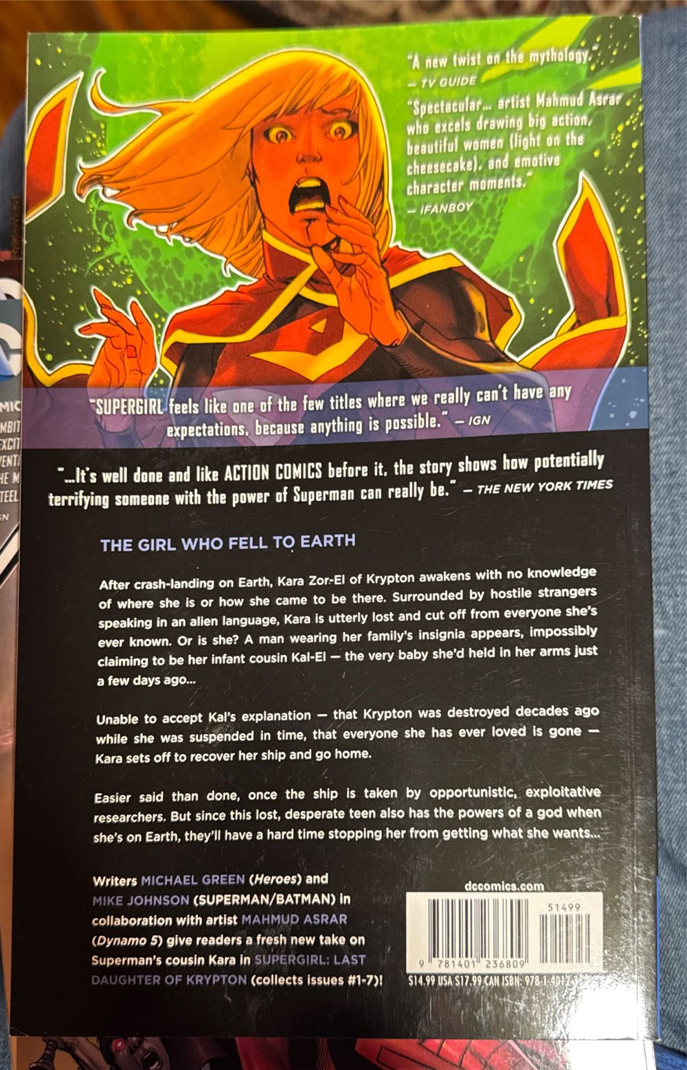 Supergirl: Last Daughter Of Krypton  vinyl figure collectible [Barcode 9781401236809] - Main Image 2