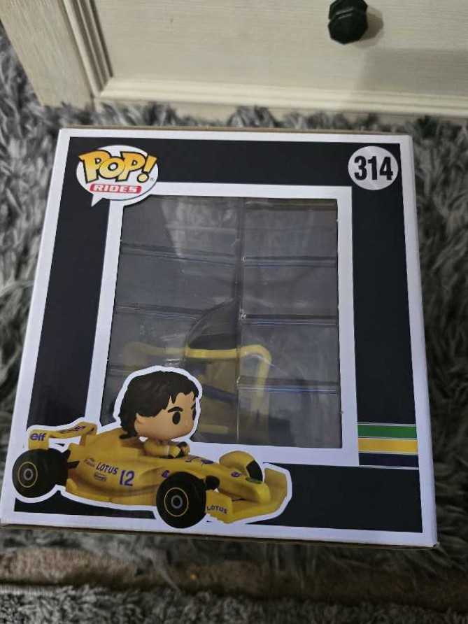Formula 1 Funko Ayrton Senna Lotus Pop Ride  vinyl figure collectible [Barcode 889698861816] - Main Image 3