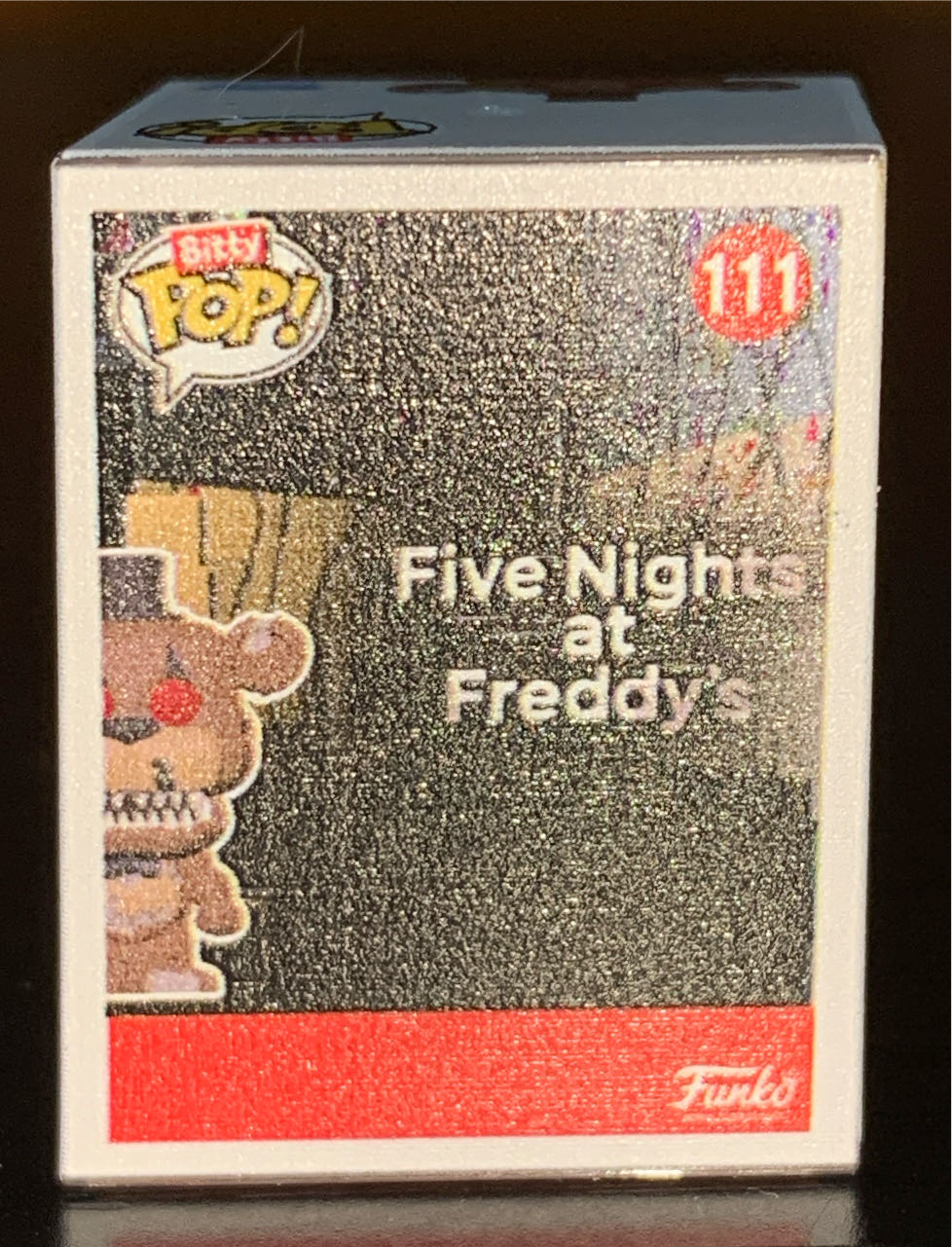 #225: Funtime Freddy - Five Nights at Freddy’s vinyl figure collectible [Barcode 889698730471] - Main Image 3