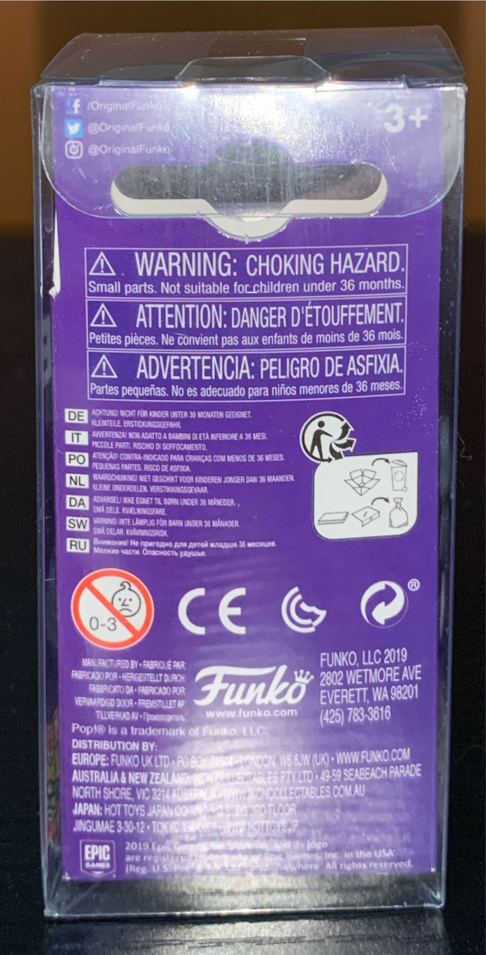 Peely - Fortnite vinyl figure collectible [Barcode 889698457132] - Main Image 3