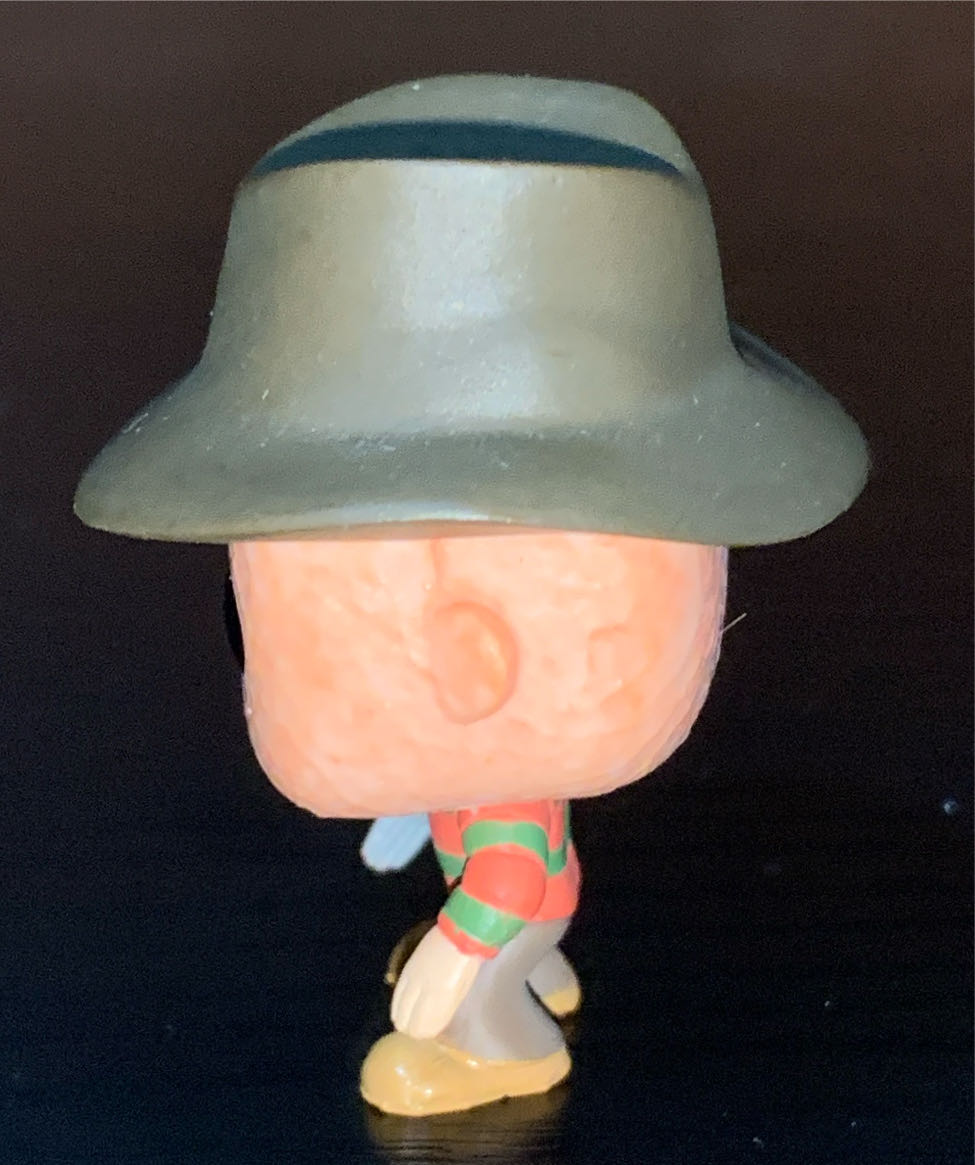 Freddy Krueger - A Nightmare on Elm Street vinyl figure collectible - Main Image 2
