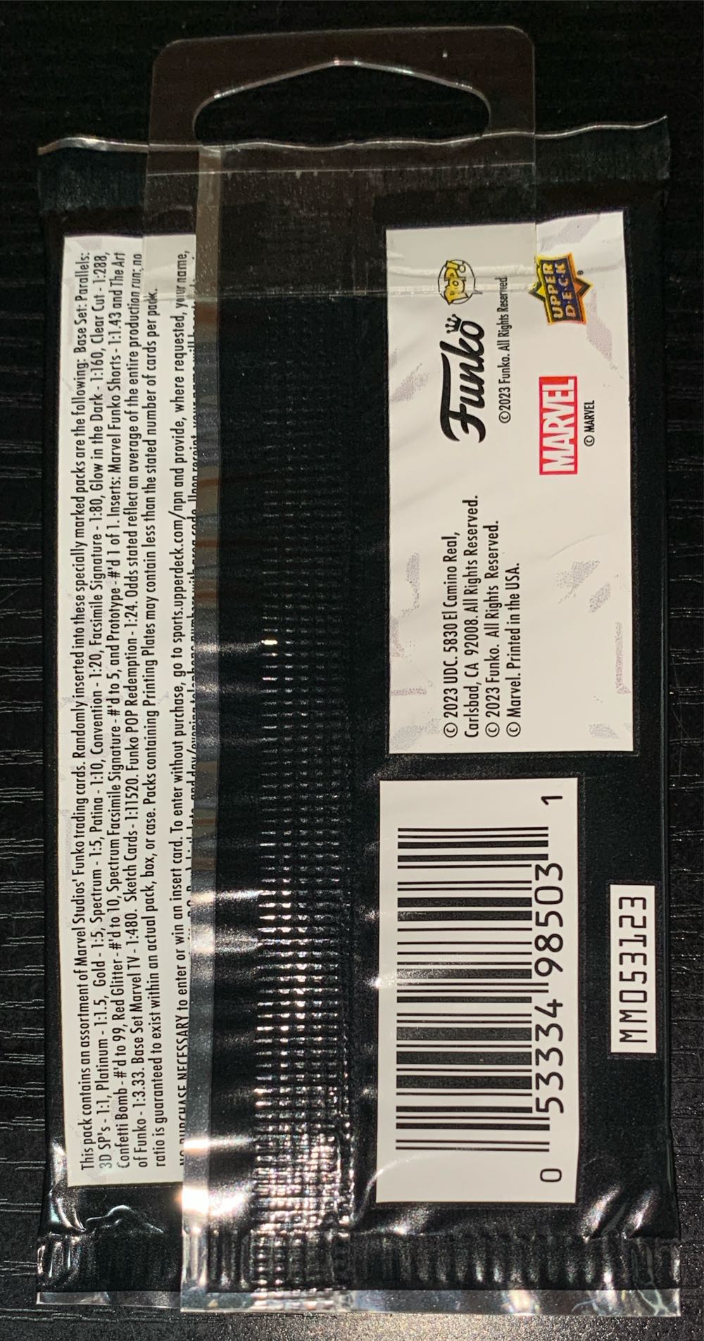 Card Pack  vinyl figure collectible [Barcode 053334985031] - Main Image 2