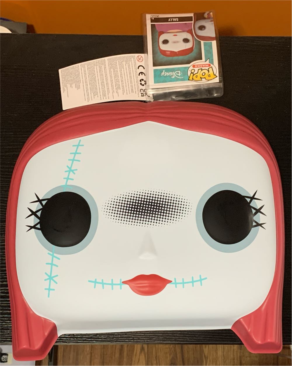 Dwight-Mcfarlane Toys The Walking Dead Comic Series 3 Dwight Figure