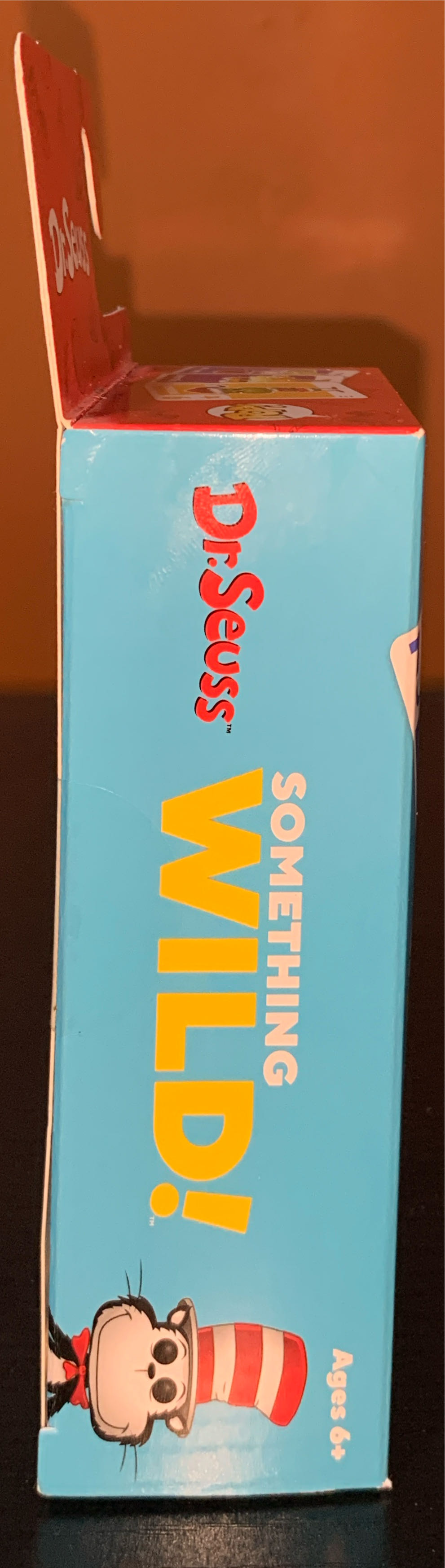 Dr. Seuss: The Cat In The Hat - Dr. Seuss vinyl figure collectible [Barcode 889698562966] - Main Image 4