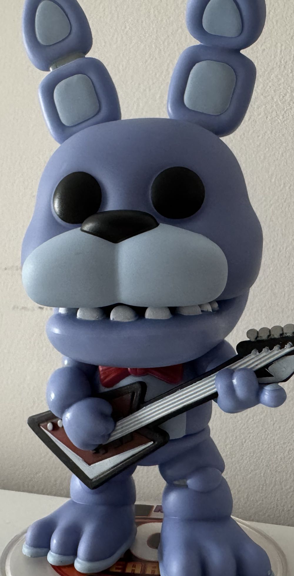 Bonnie - Five Nights at Freddy’s vinyl figure collectible [Barcode 889698871136] - Main Image 2