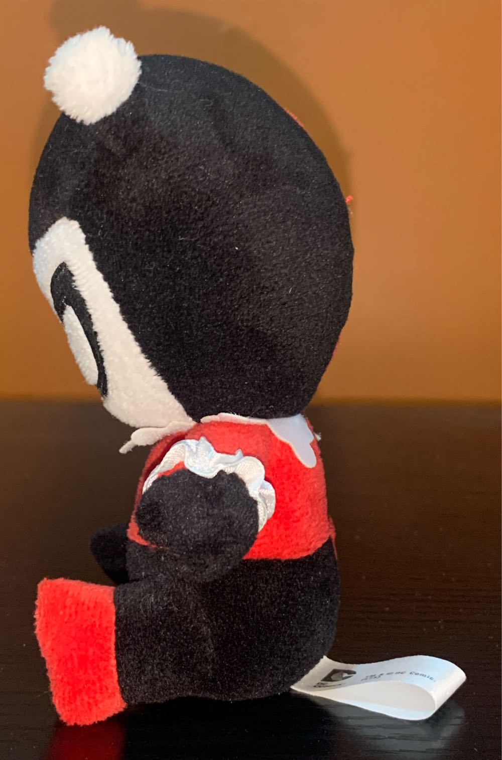 Harley Quinn - DC Comics vinyl figure collectible - Main Image 2