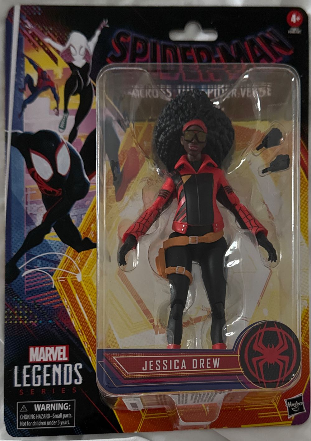 Jessica Drew Spider-Man Across The Spider-Verse Part One  vinyl figure collectible [Barcode 5010994181963] - Main Image 2