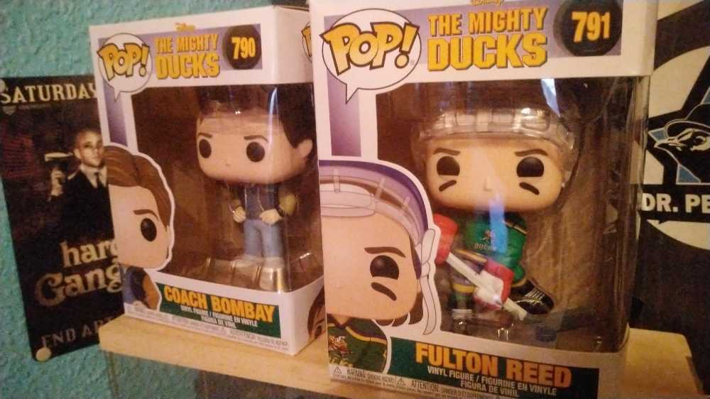 Alien As Barbie And Ken