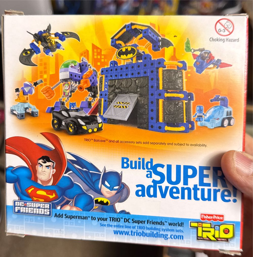 Fisher Price Trio Dc Super Friends Superman & Space Sled T4448  vinyl figure collectible [Barcode 027084904352] - Main Image 2