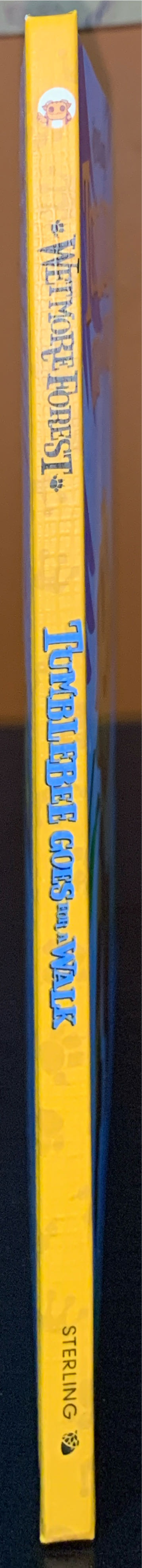 Tumblebee Goes For A Walk: A Wetmore Forest Story (Volume 1)  vinyl figure collectible [Barcode 9781454934967] - Main Image 3