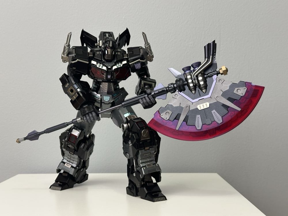 Muscle Bear Transformers Nemesis Prime - Transformers vinyl figure collectible - Main Image 3