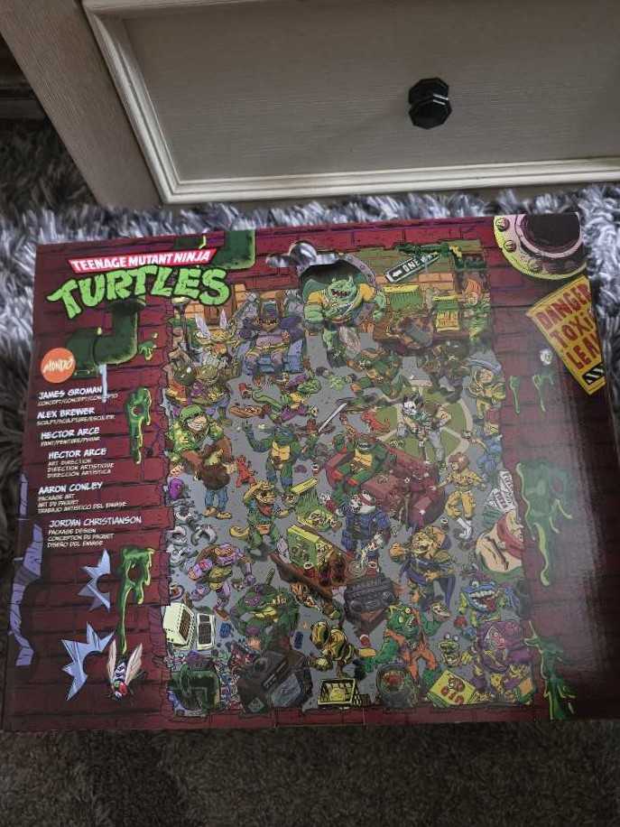 TMNT Mondo Ray Fillet   vinyl figure collectible [Barcode 810140241740] - Main Image 2