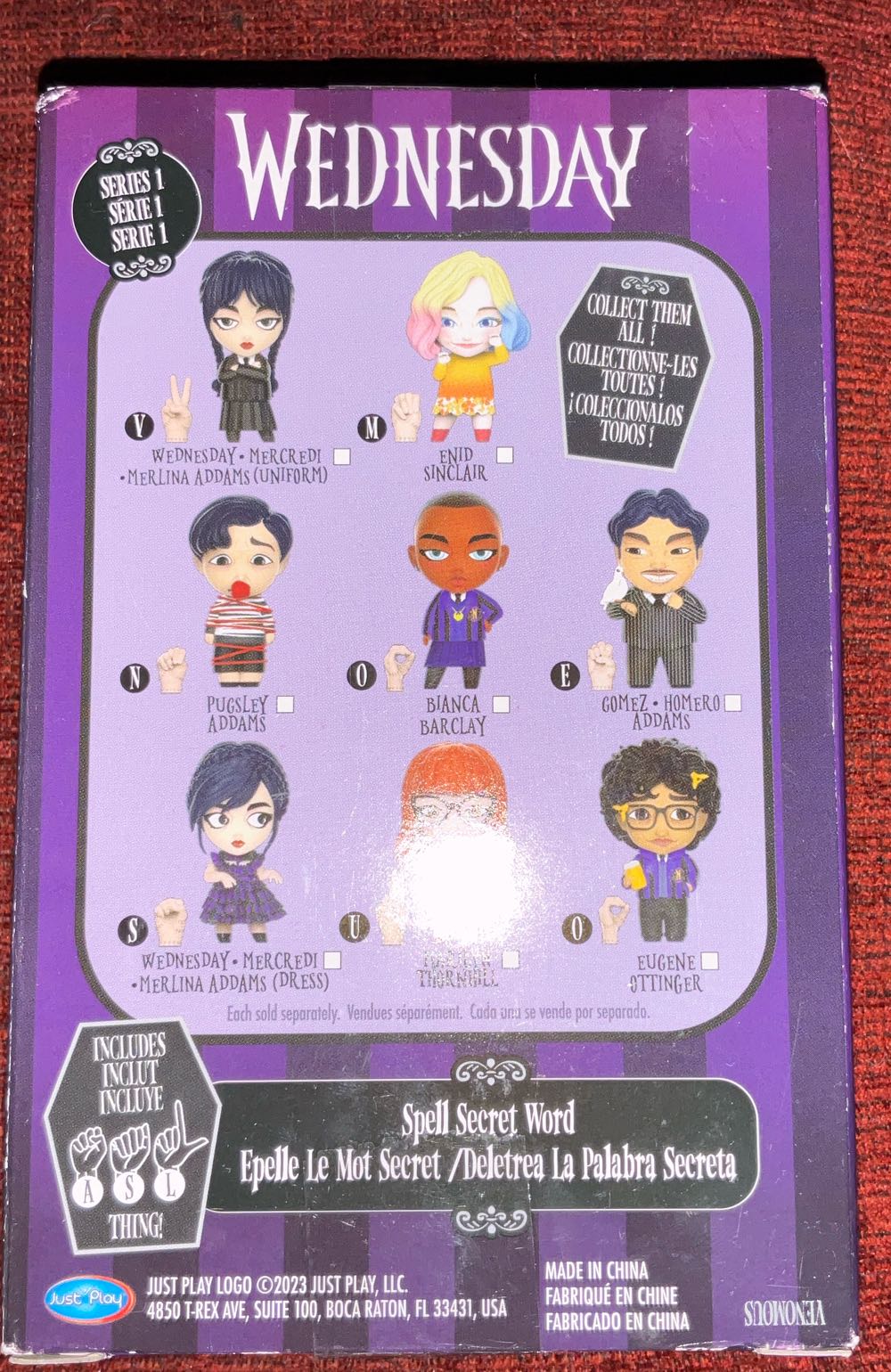 Enid Sinclair  vinyl figure collectible [Barcode 886144411151] - Main Image 2