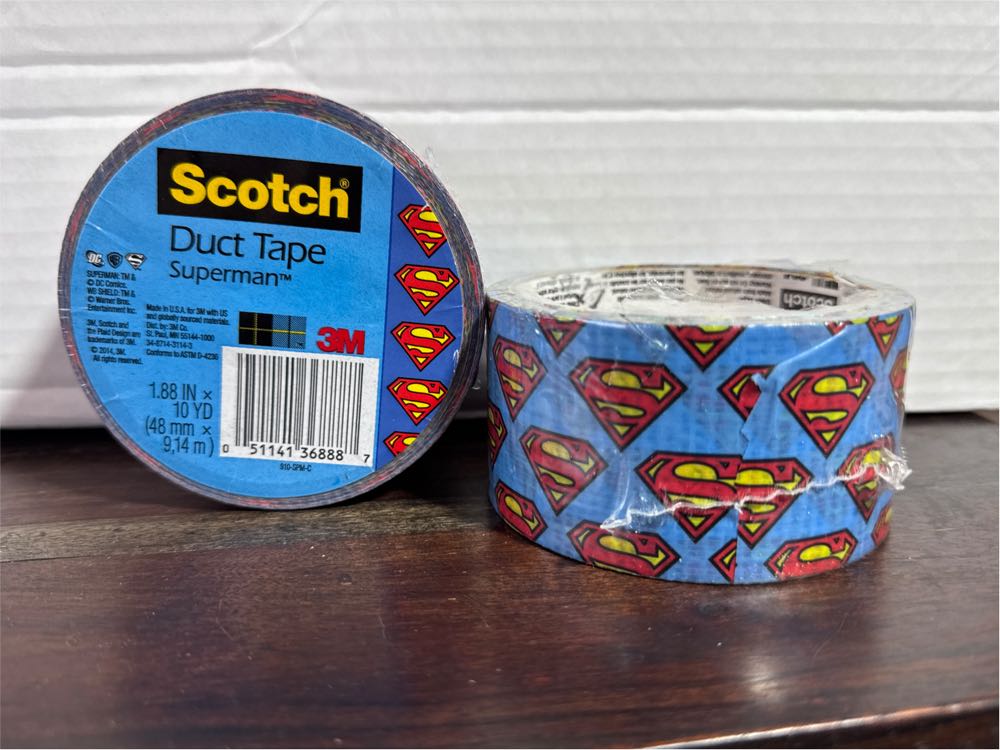 Superman Duct Tape  vinyl figure collectible [Barcode 051141368887] - Main Image 2