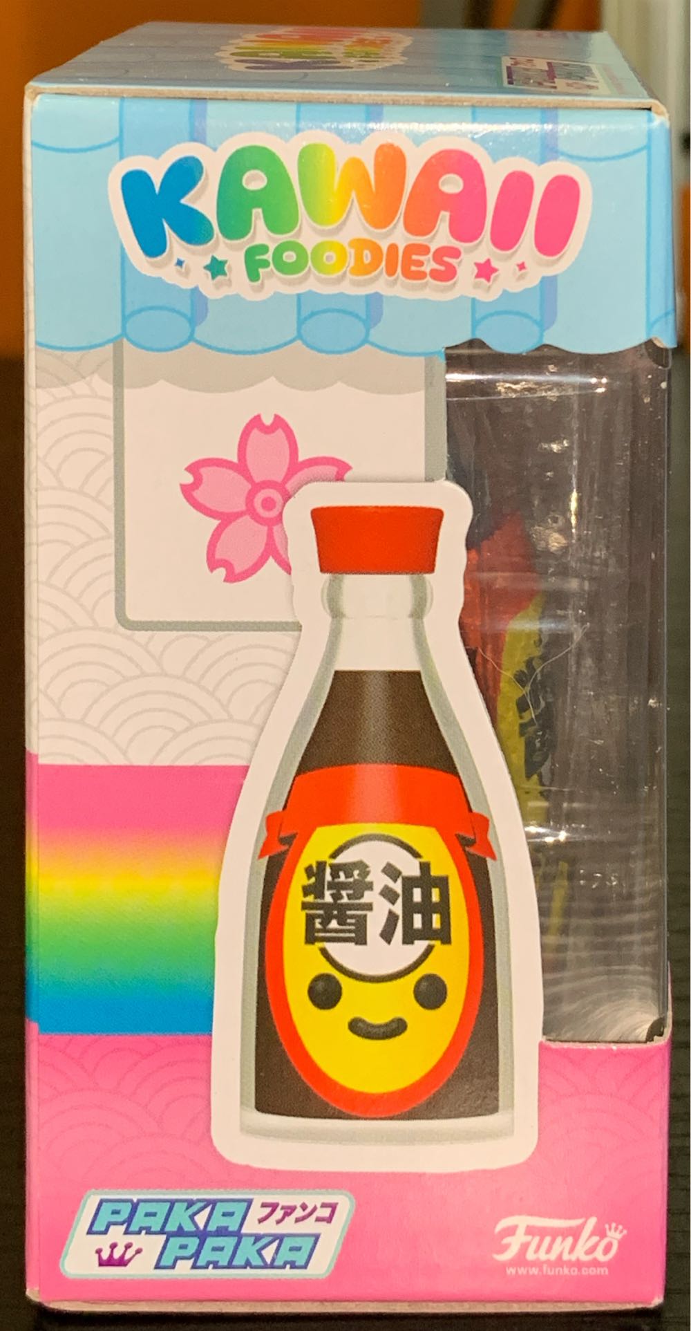 Soy Sauce  vinyl figure collectible [Barcode 889698844567] - Main Image 4