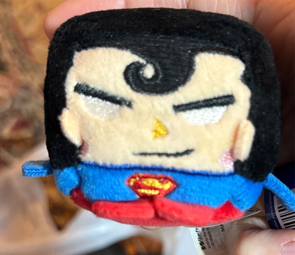 Kawaii Cubes ~ Superman Plush Cube Batman Superman Dawn Of Justice Nwt Dc 2.5”  vinyl figure collectible [Barcode 8152210210150] - Main Image 2