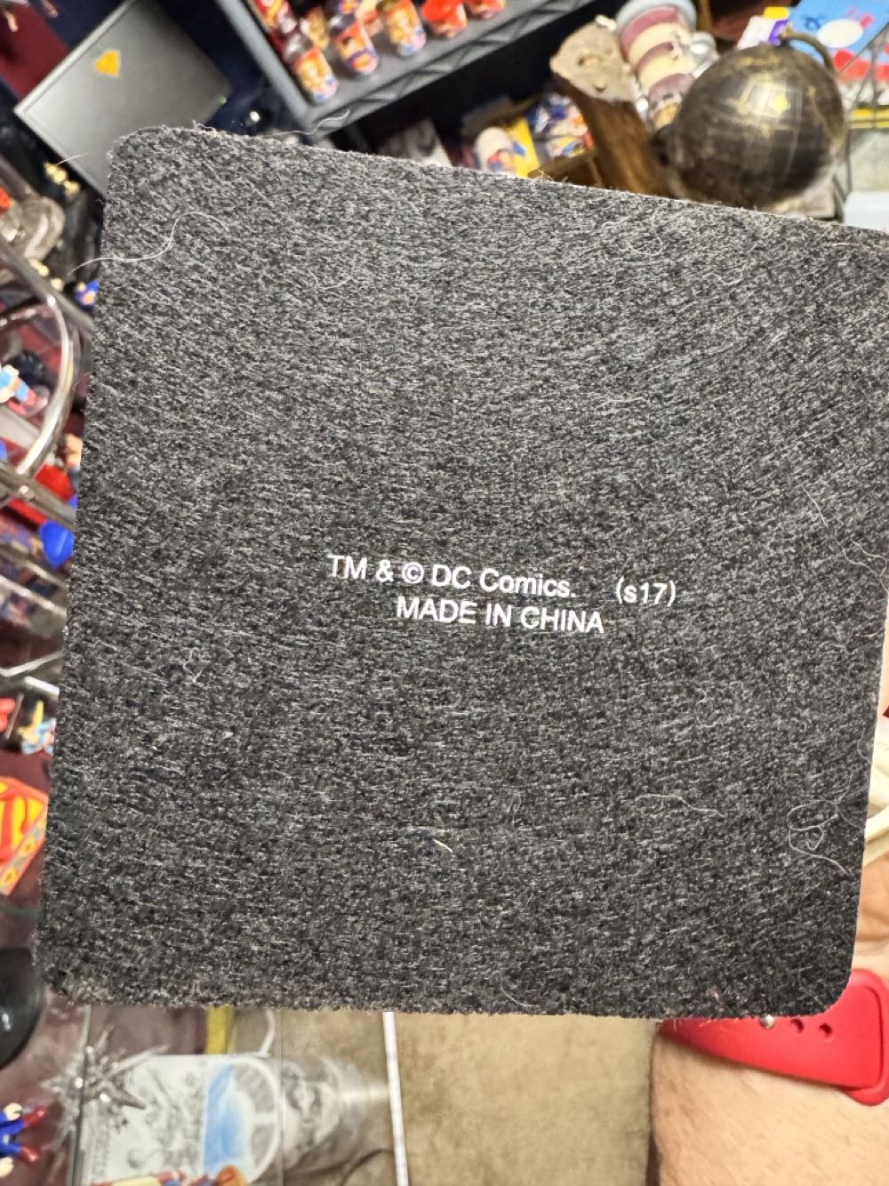 Superboy And Krypto Statue Figurines  vinyl figure collectible - Main Image 2