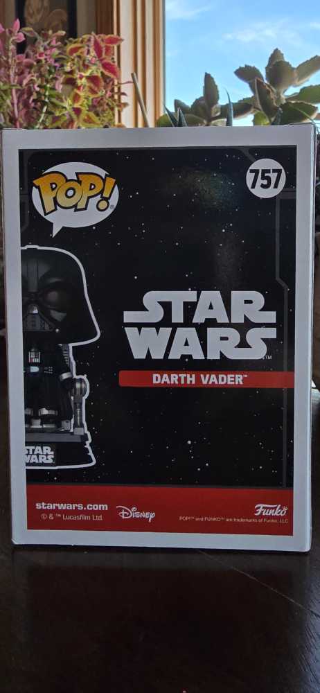 Funko Pop Star Wars Darth Vader #757 Star Exclusive Target Con Pop! W Protector Rebuild Hand Limited - Star Wars vinyl figure collectible [Barcode 889698845304] - Main Image 4