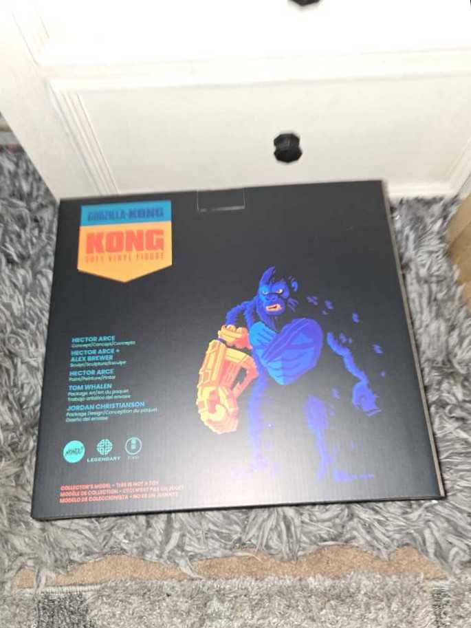 Mondo Godzilla Kong   vinyl figure collectible [Barcode 810140241559] - Main Image 2