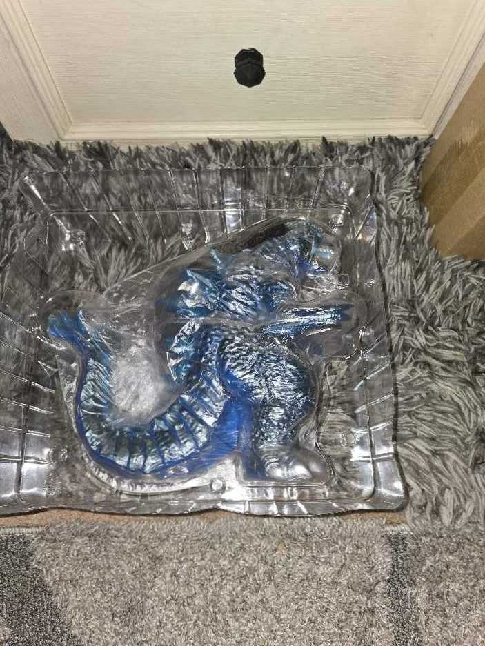 Mondo Godzilla   vinyl figure collectible [Barcode 810140241580] - Main Image 3