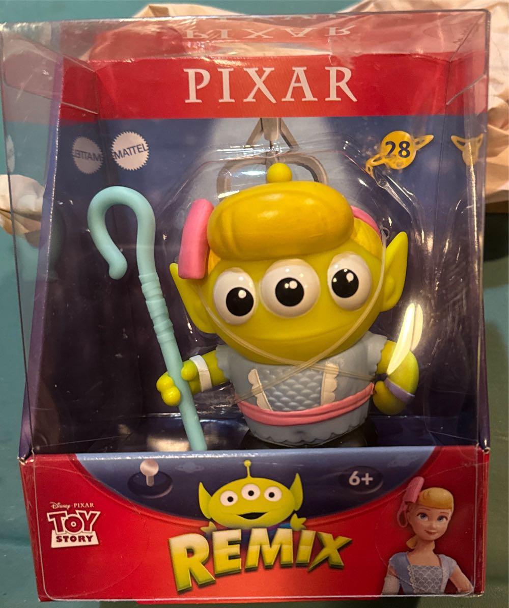 Dwight-Mcfarlane Toys The Walking Dead Comic Series 3 Dwight Figure