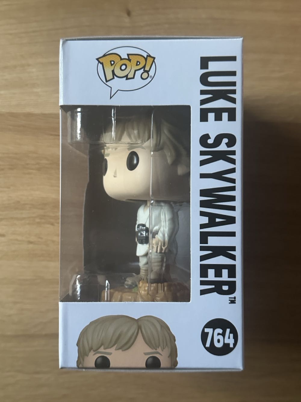 Luke Skywalker - Star Wars vinyl figure collectible [Barcode 889698837972] - Main Image 4