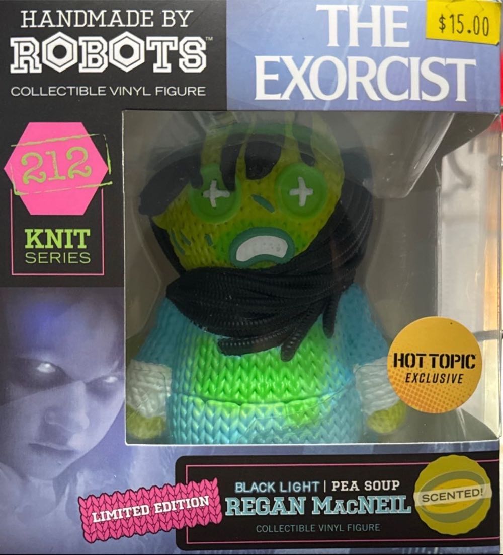 Regan Macneil   vinyl figure collectible - Main Image 3