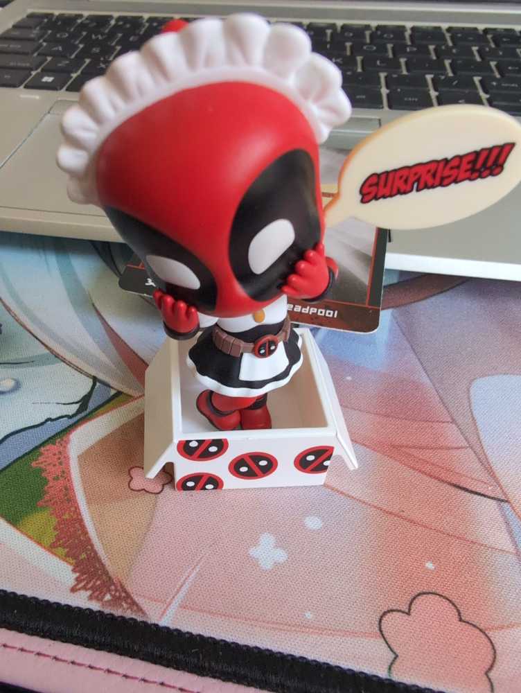 Maid Deadpool  vinyl figure collectible [Barcode 6931571008963] - Main Image 2