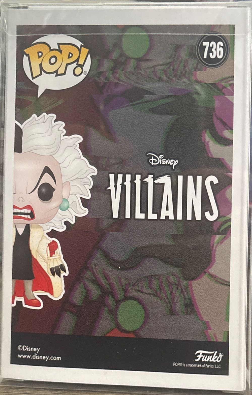 Cruella De Vil  vinyl figure collectible - Main Image 2