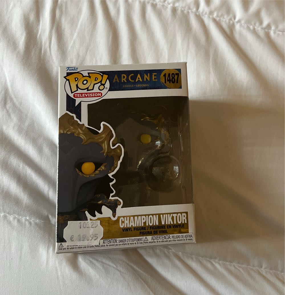 Champion Victor - League of Legends vinyl figure collectible [Barcode 889698837002] - Main Image 2
