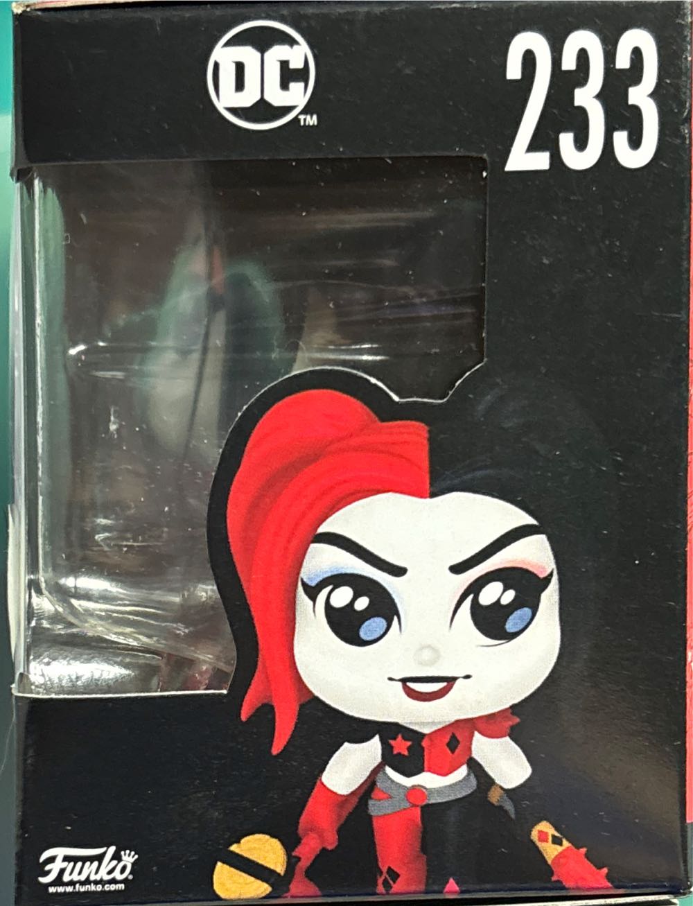 Harley Quinn - DC Comics vinyl figure collectible [Barcode 889698771047] - Main Image 2