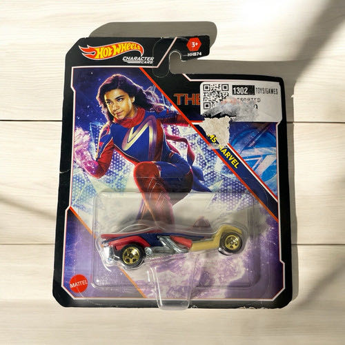 Spin Master DC Cyborg Surprise Accessories: Cyborg