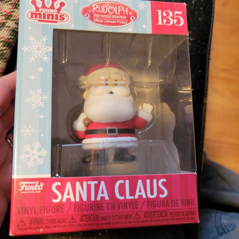 Ruz Dr. Seuss The Grinch & Disney’s The Nightmare Before Christmas 6-piece Vinyl Figurine Set 4-6 Inch Height Table Top Decor