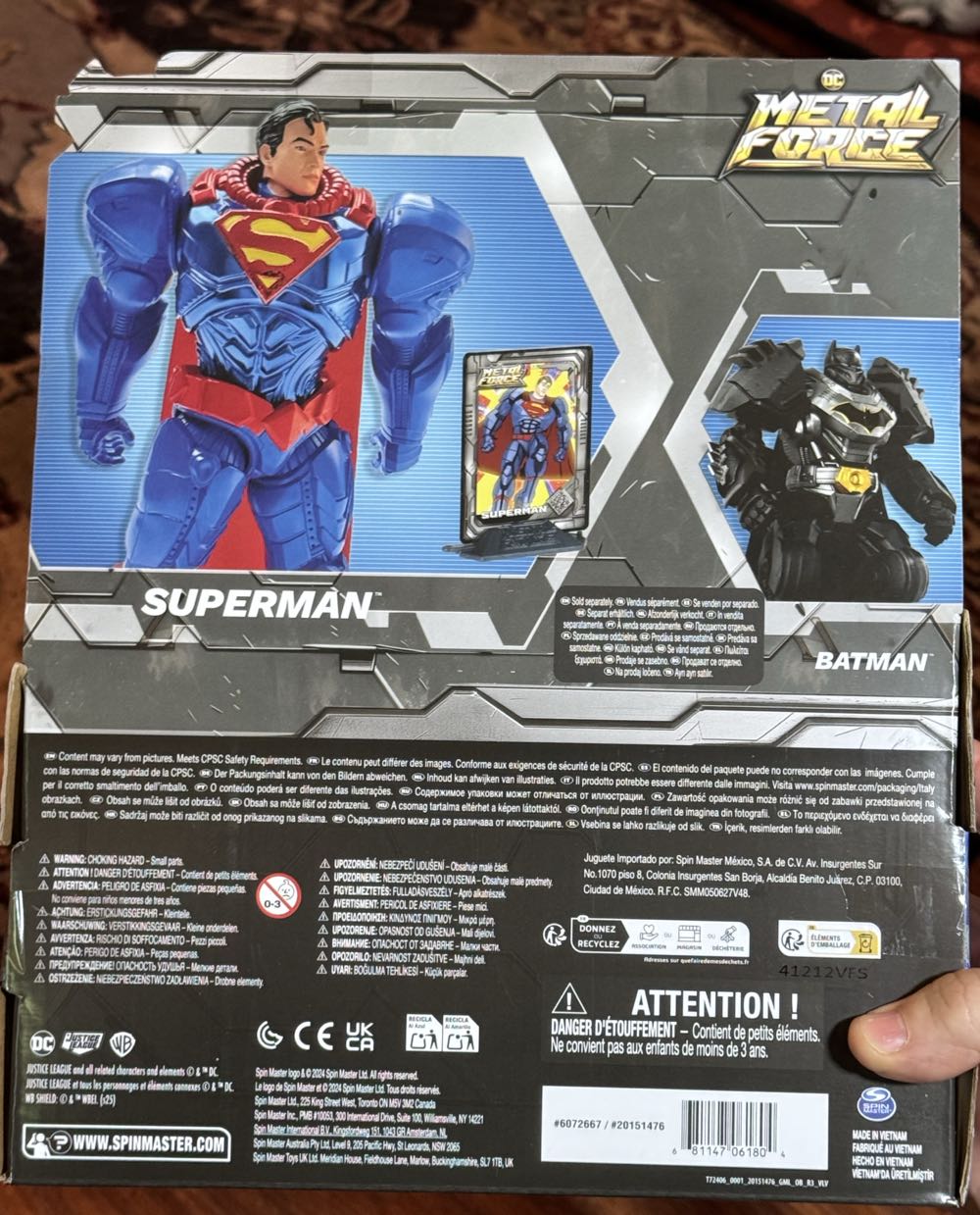 Dc Comics Metal Force Superman Action Figure  vinyl figure collectible [Barcode 681147061804] - Main Image 3