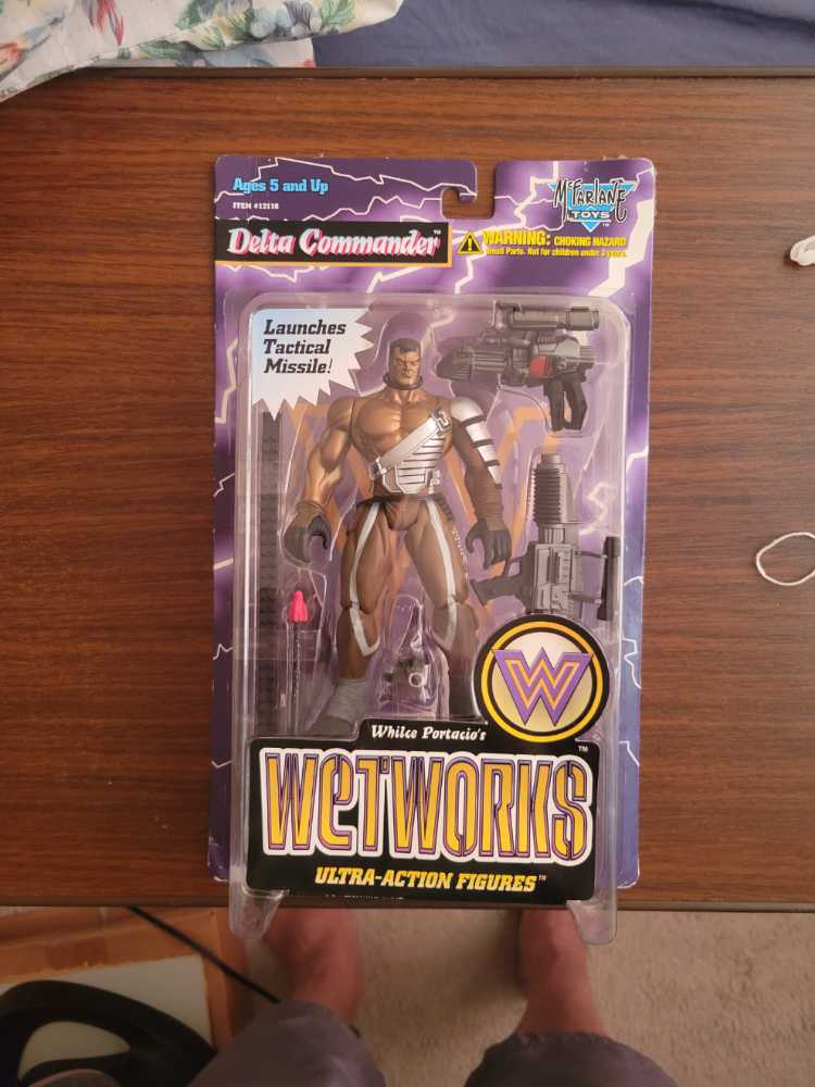 Commander Bronze Silver Series 2 Mcfarlane Wetworks Delta Commander 6” Action Launches Missles Ultra Werewolf New 1 Variant Gray 1995 Spawn Series1 Rob Liefelds’s Youngblood Nib Missile With Accessories Vintage Gold Whilce Dane Box  vinyl figure collectible [Barcode 787926121162] - Main Image 3