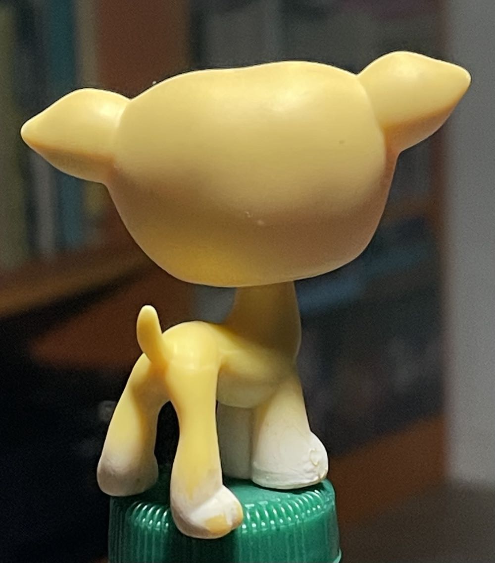 Petshop Greyhound V1 2008 N• 875  vinyl figure collectible - Main Image 2