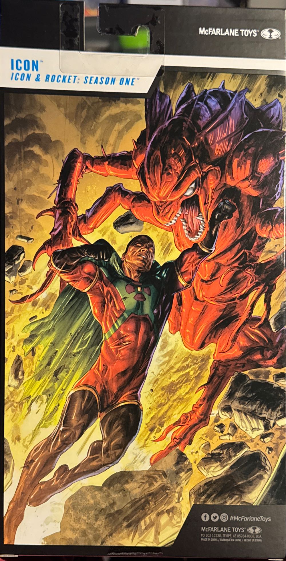 Dc Multiverse Action Figure Icon Milestone Gold Label 18 Cm  vinyl figure collectible [Barcode 787926172768] - Main Image 3