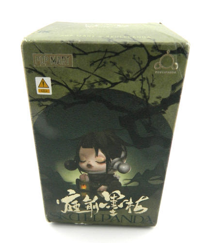 Mini Brands: Minnie's Sweet Treats Stand