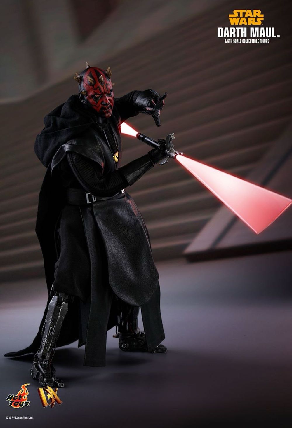 Darth Maul Hot Toys  vinyl figure collectible - Main Image 3