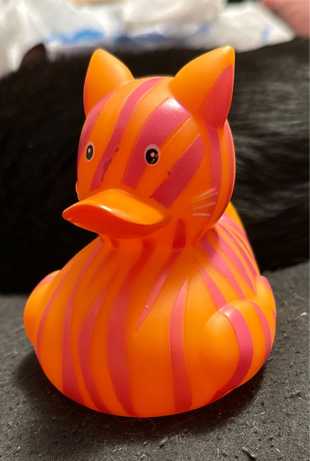 Rubber Duck - Stripped Tiger  vinyl figure collectible [Barcode 195158335705] - Main Image 2