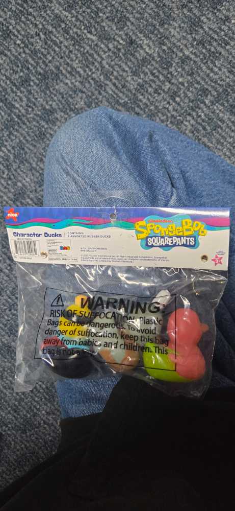 Rubber Duck SpongeBob: Patrick Star , Update Others - SpongeBob SquarePants vinyl figure collectible [Barcode 840419729082] - Main Image 2